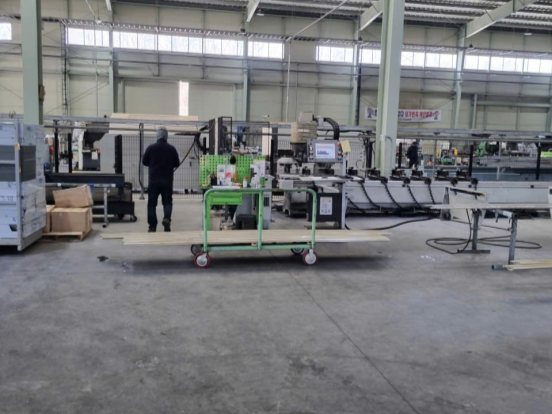 Dây chuyền sản xuất tại Seowon Industrial